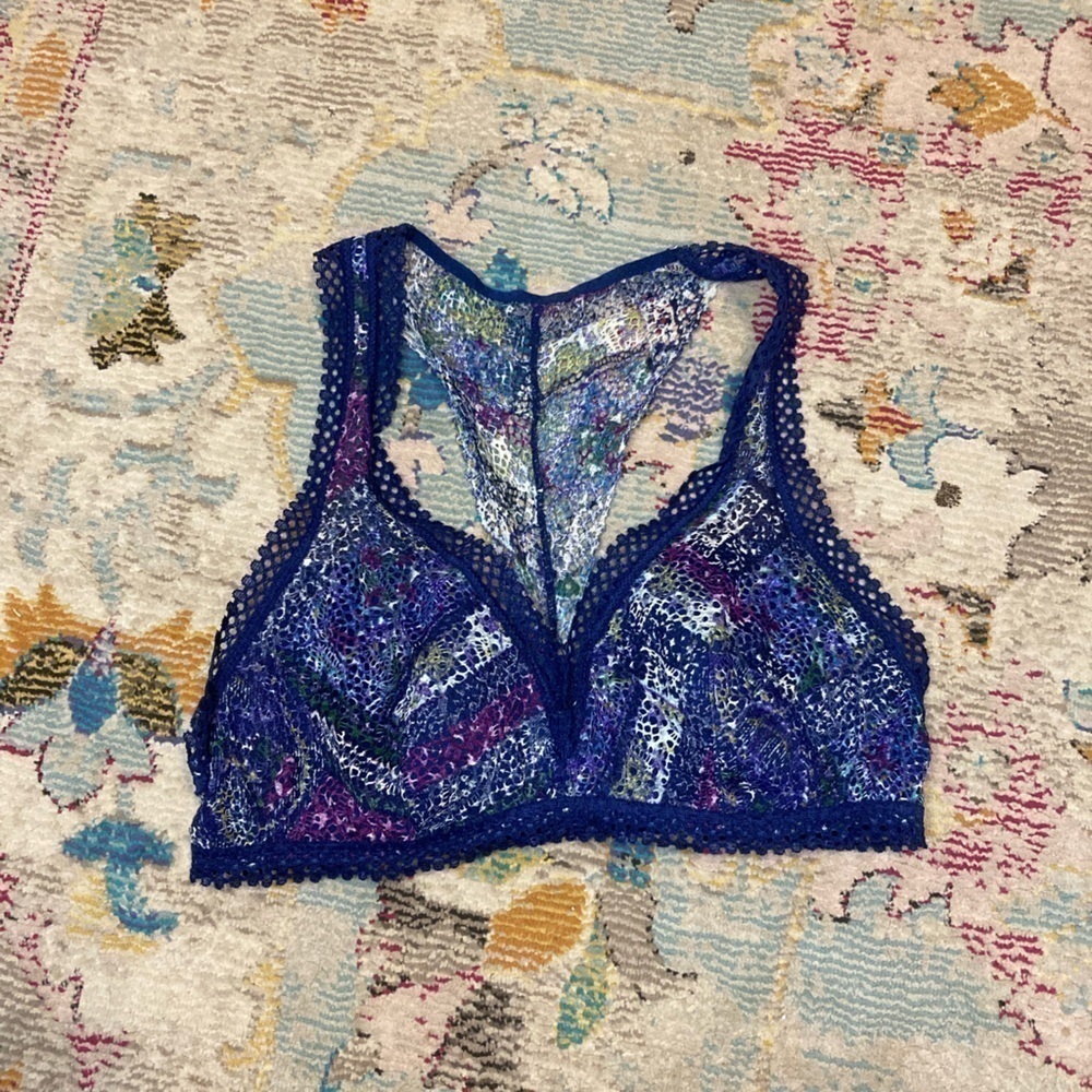 Victoria’s Secret Blue And Purple Bralette Size Small - Picture 1 of 9